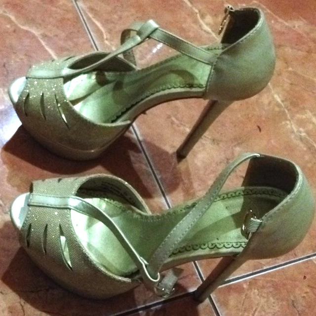 Sepatu evb preloved