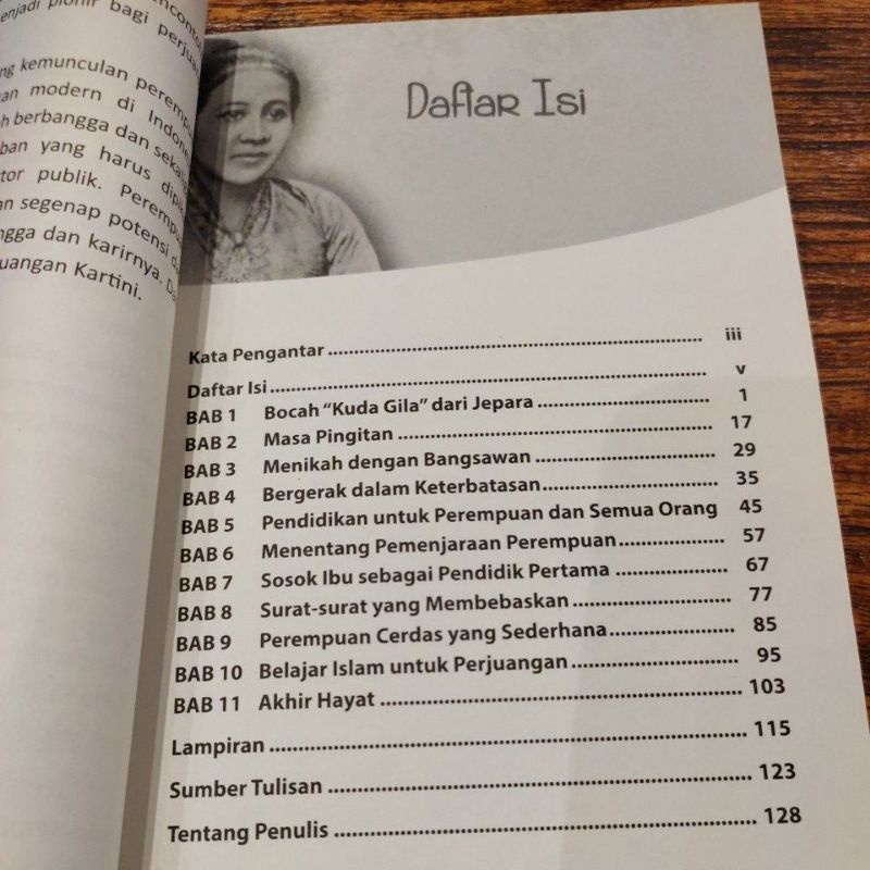 BUKU TOKOH: Raden Ajeng Kartini : Buku Biografi / Buku Kartini-3