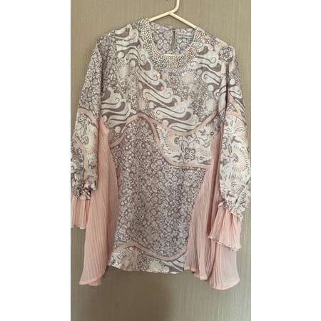 (PRELOVED) Lyla Blouse Sarah The Label