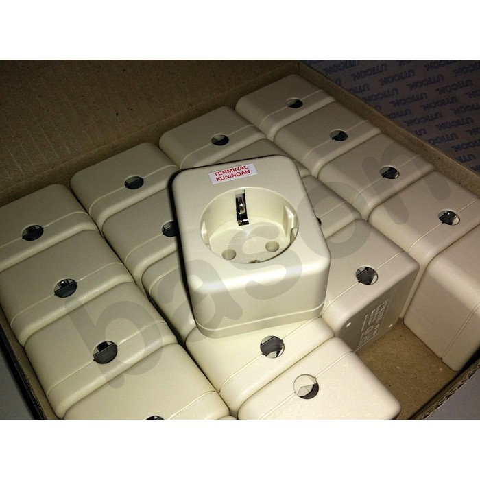 UTICON Stop Kontak 1Lubang Arde Single Portable Outlet ST118 1 lubang