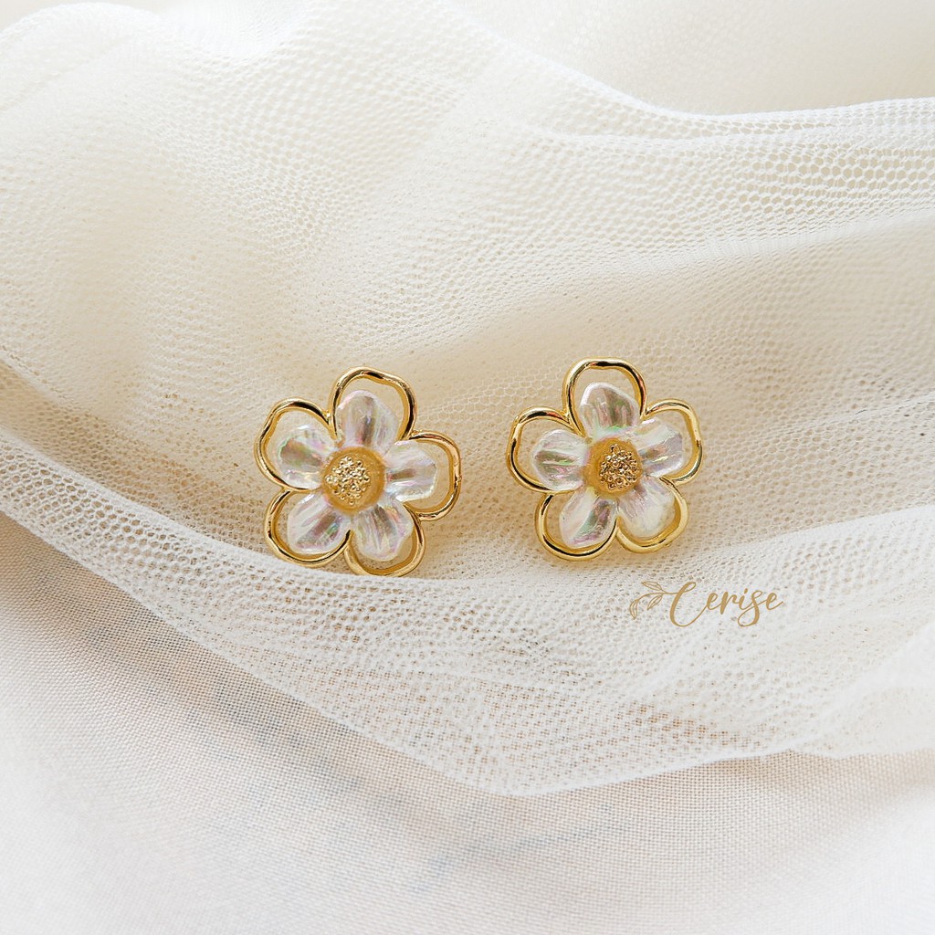 Calista Earrings | Anting tusuk korea bunga emas cantik aksesoris wanita korean style trendy