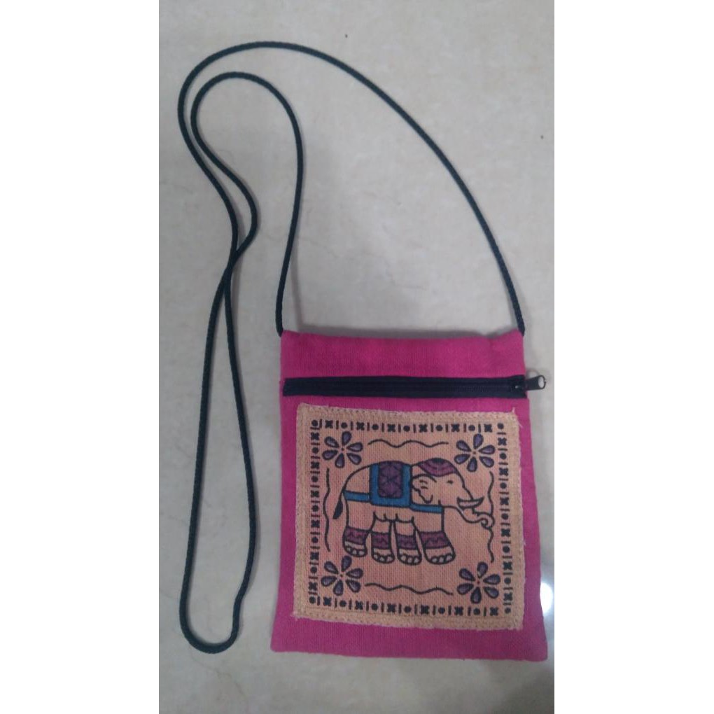 Diskon Tas Kecil Untuk Handphone Made In Thailand. Terbaru