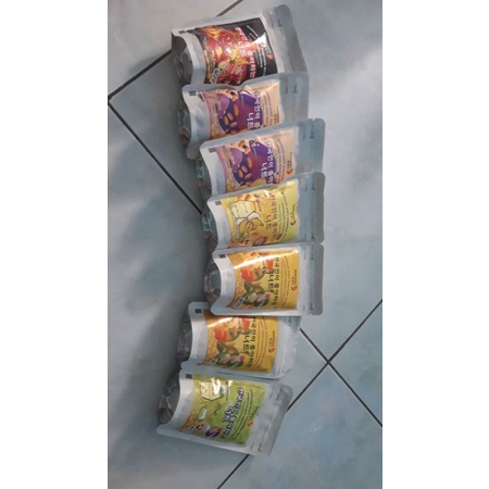 

Cemilan sehat "korean food" temani nonton drakor..Menemani utk yg lembur.. Rasanya gurih, manis, pedas, dan dijamin ga ngebosenin..Expired date nya amaaann.. Produk halal dan ada ijin edarnya..Konfirmasi jika ada optional pilihan rasanya