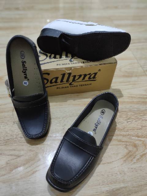 SEPATU PANTOPEL ORIGINAL PEREMPUAN SALLYRA