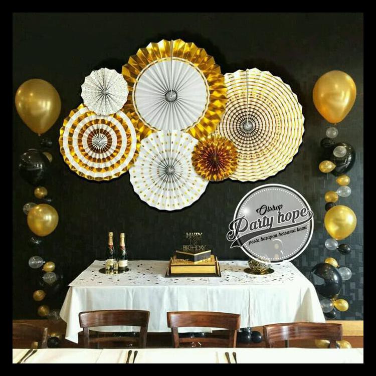 

Paper Fan / Paper Fans Dekorasi Gold / Paper Fans Bunga Kipas Gold