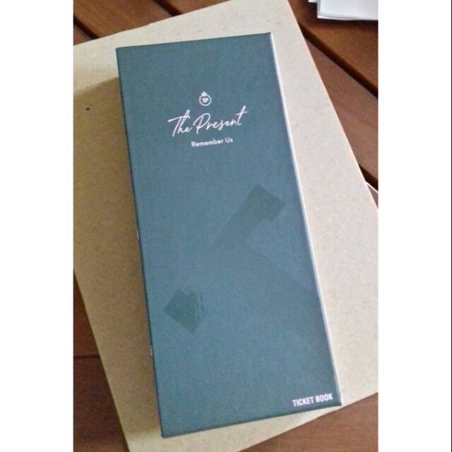 DAY6 Ticketbook Present