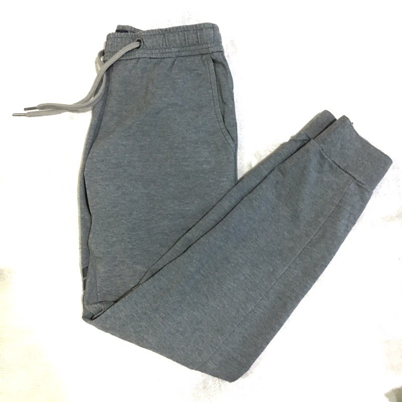 celana jogger celcius pria preloved