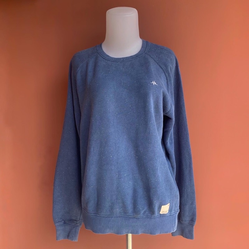 Crewneck Unlimit Blue (Kode: B50)