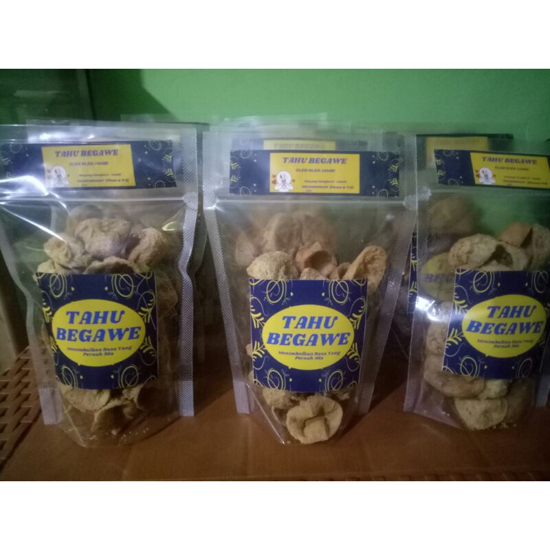 

tahu begawe oleh - oleh jambi