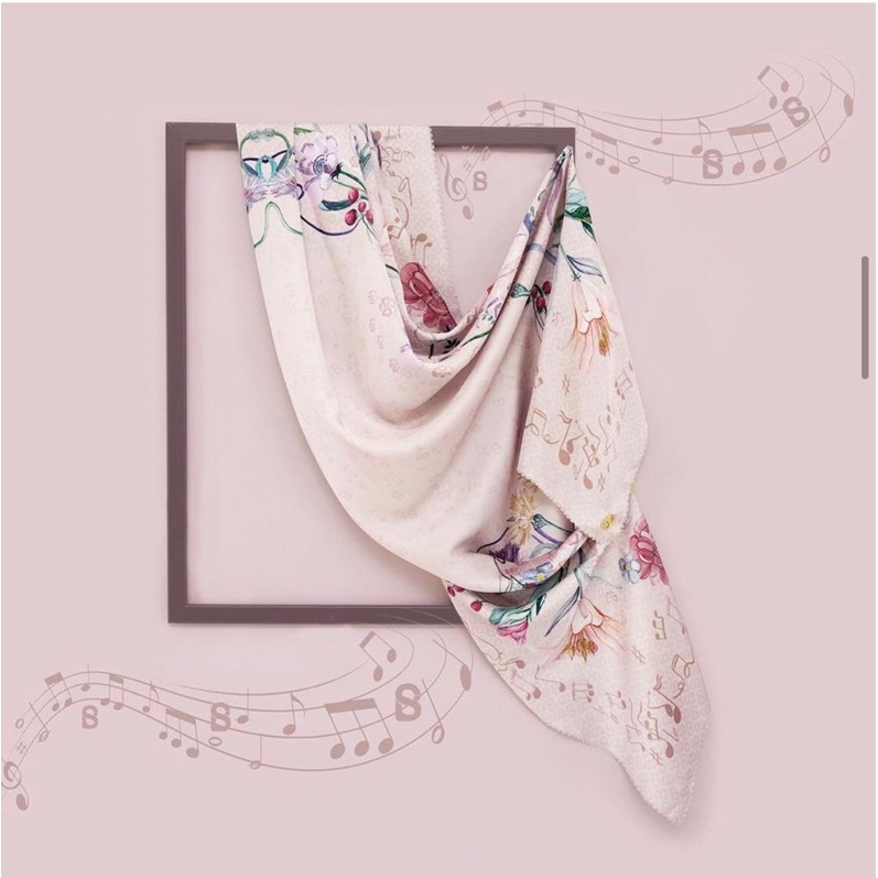 Bundling Buttonscarves Nada Fis Shawl