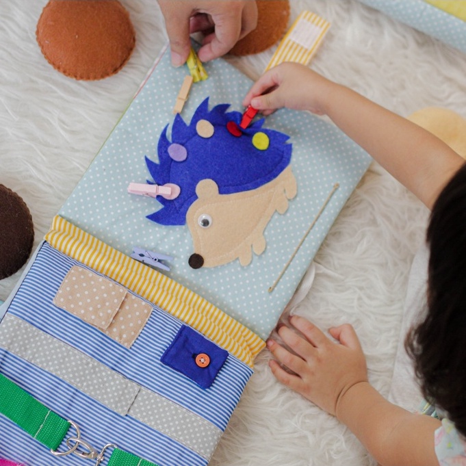 Busy Book Seri Motorik | Quiet Book | Buku Kreatif Motorik Anak