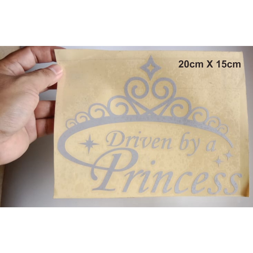 Stiker Kaca Belakang Mobil Tulisan Driven By A Princess Cutting Sticker Keren Aksesoris Terbaru