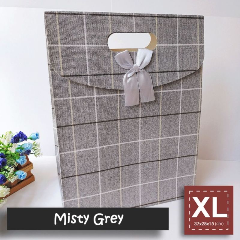 

Paper Bag Motif Ukuran XL / Tas Kertas Kado - PLAID & THE TOUCH