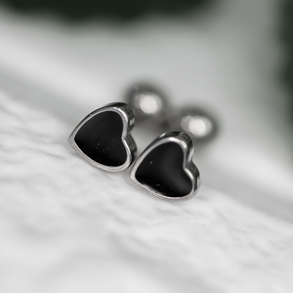 Anting baut love titanium korea anti karat - ercassia