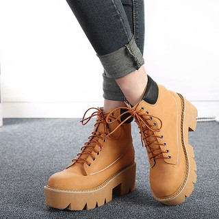  Sepatu Boots Martin  Wanita Model Korea Klasik Lace Up 