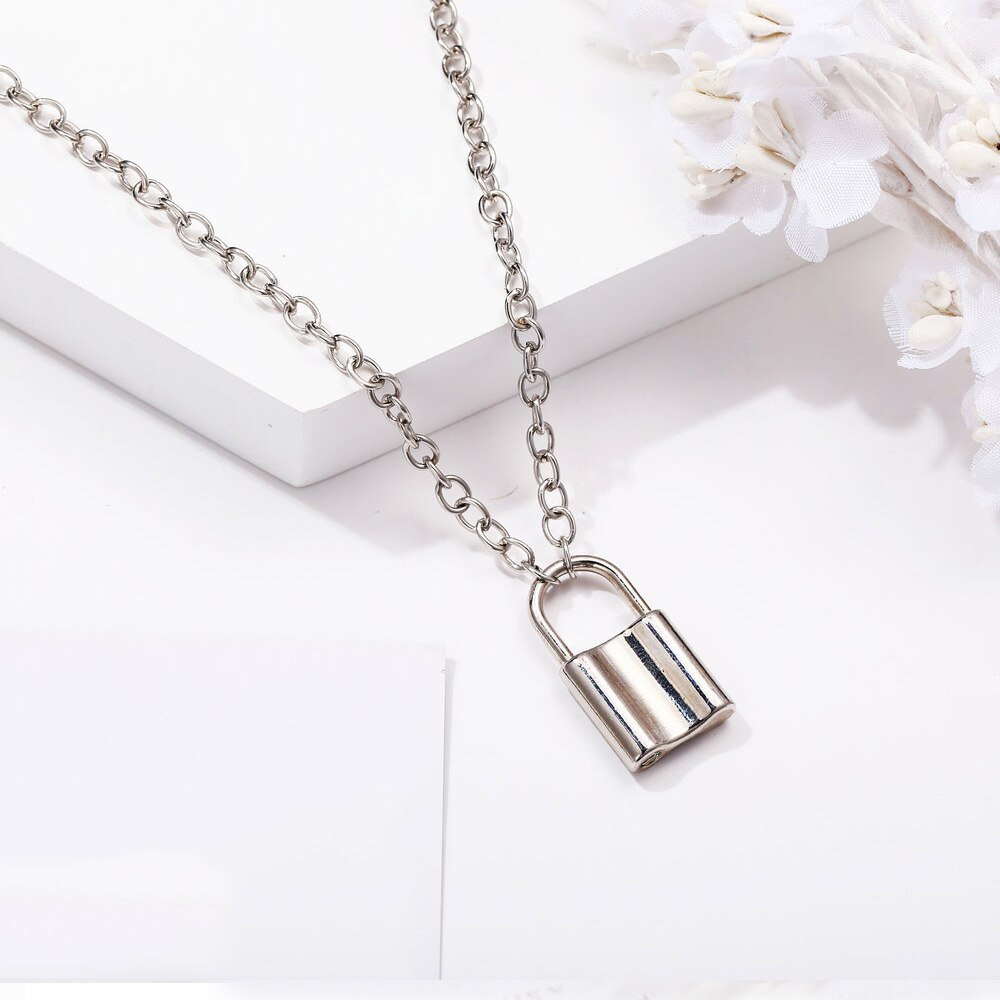 Kalung Rantai Liontin Gembok Gaya Punk Gothic Untuk Pria Dan Wanita