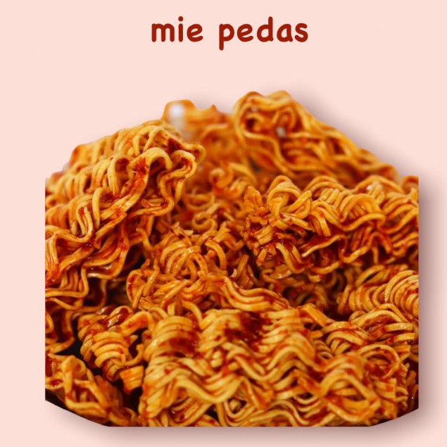 

mie pedas kriuk