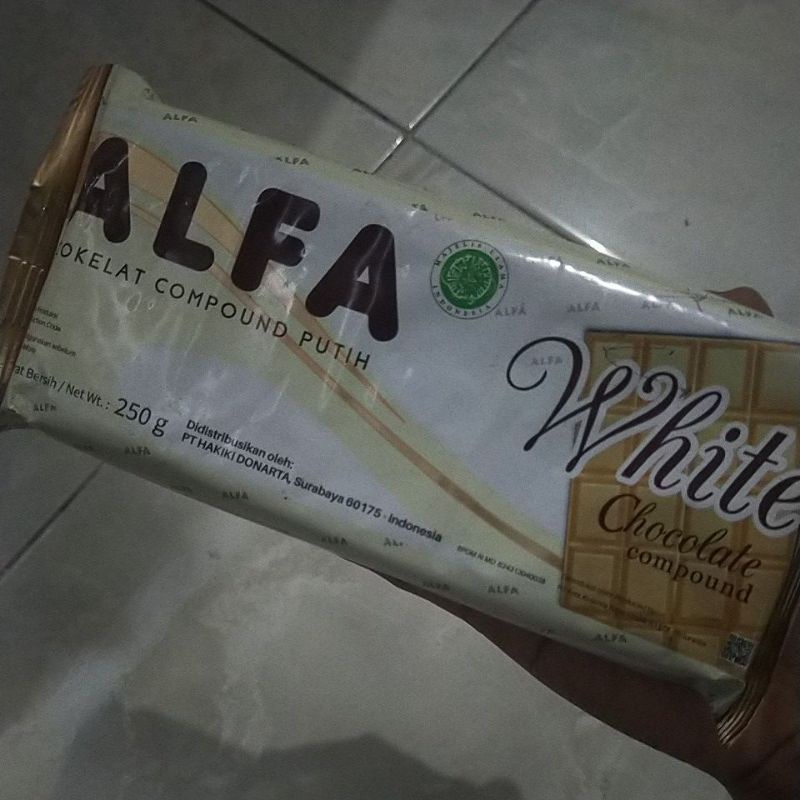 

cokelat compound putih alfa cokelat putih alfa 250gr