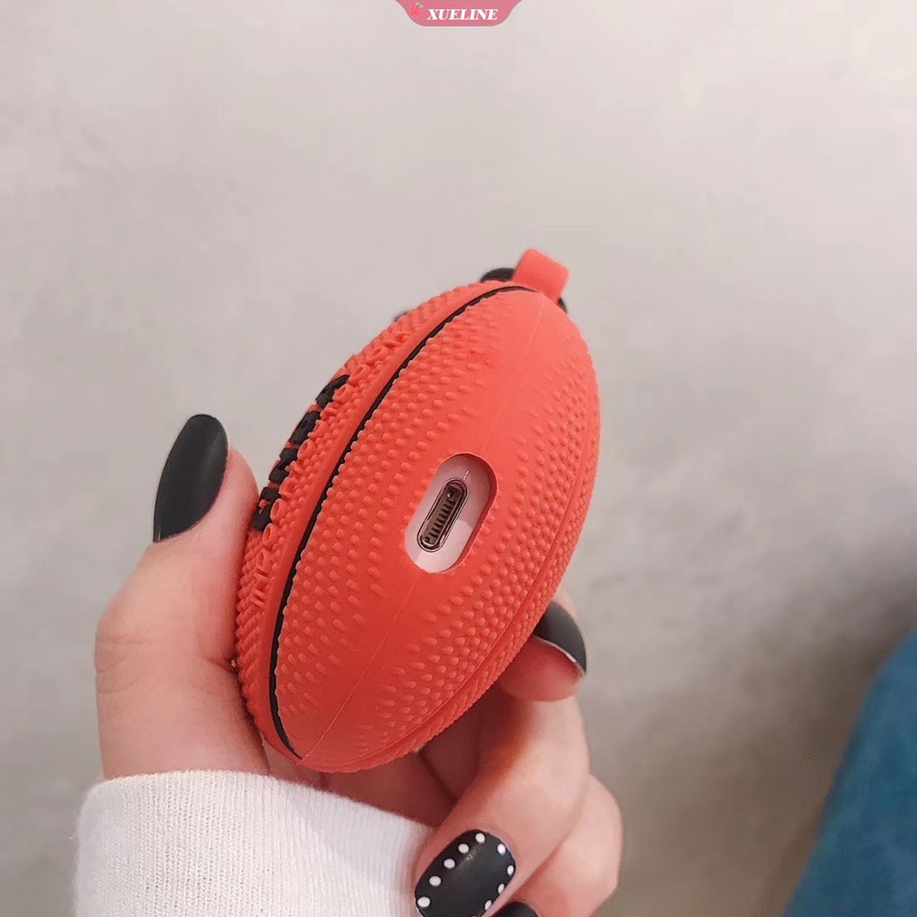 Casing Soft Case Silikon Motif Bola Basket / Sepak Untuk AirPods 1 / 2