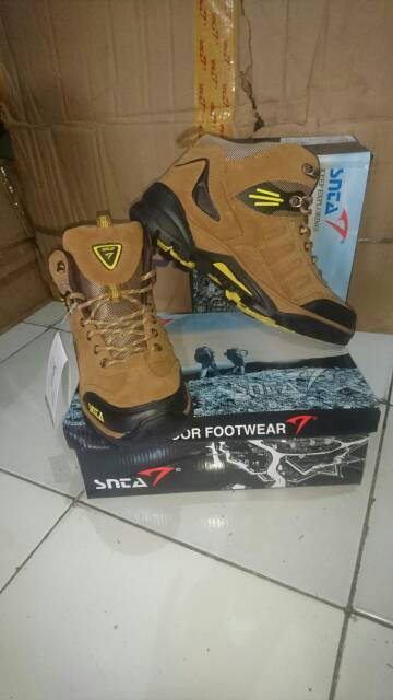 Sepatu Snta 497 sepatu snta seri 497 sepatu gunung snta seri 497 brown/yellow