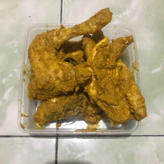 

Jual ayam kampung ungkep bumbu kuning /ayam pejantan bumbu kuning / bumbu kalasan free sambel terasi