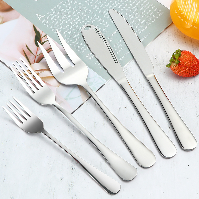 Cutlery Set Perlengkapan Makan Sendok Garpu Pisau 72 PCS TW872