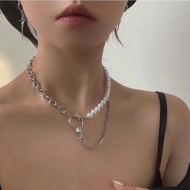 Asymmetric Stitching Pearl Necklace Accessories Snake Head Clavicle Chain Light Luxury Fashion