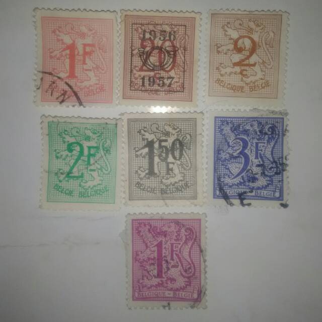 

Perangko Belgia set tema Heraldic Lion