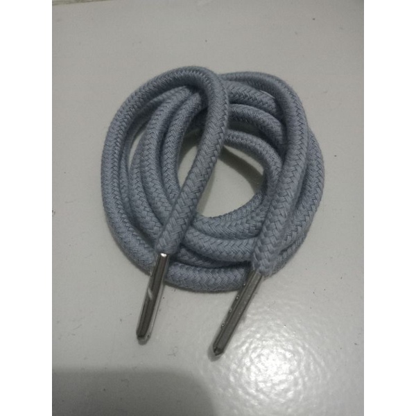 tali Hoodie biru awan flat aglet