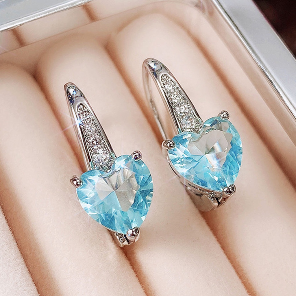 Hu Hu Hu Hu Hu Alat Bantu Pasang Kacamata♡ 1 Pasang Anting Tindik Bentuk Hati Bahan Cubic Zirconia Untuk Pesta