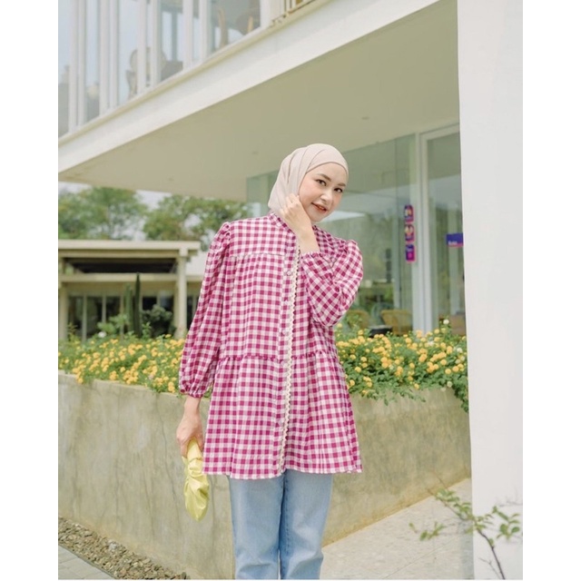 Arumi gingham magenta by haideeorlin