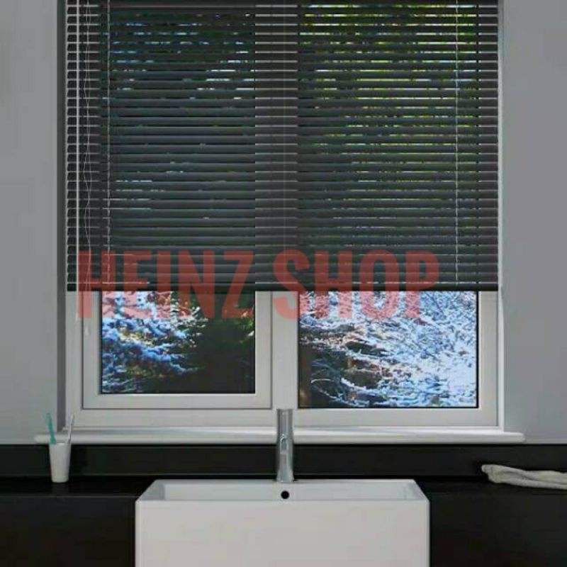 TIRAI GULUNG PVC 90 X 180 CM KRIS VENETIAN BLIND 25 MM Gorden Jendela Kantor LEBAR Samping Uk 90 CM