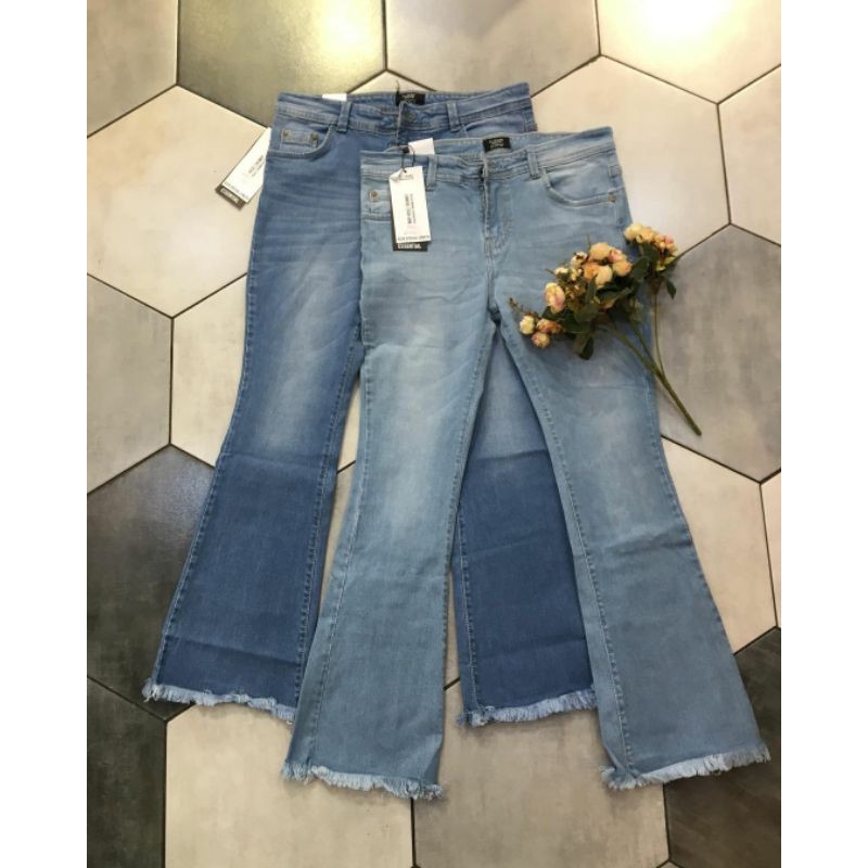 VJ ORIGINAL JEANS CUTBRAY RAWIS BLUEWASH BIG SIZE
