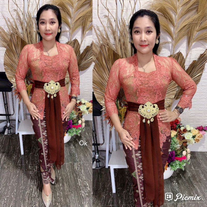 kebaya baru