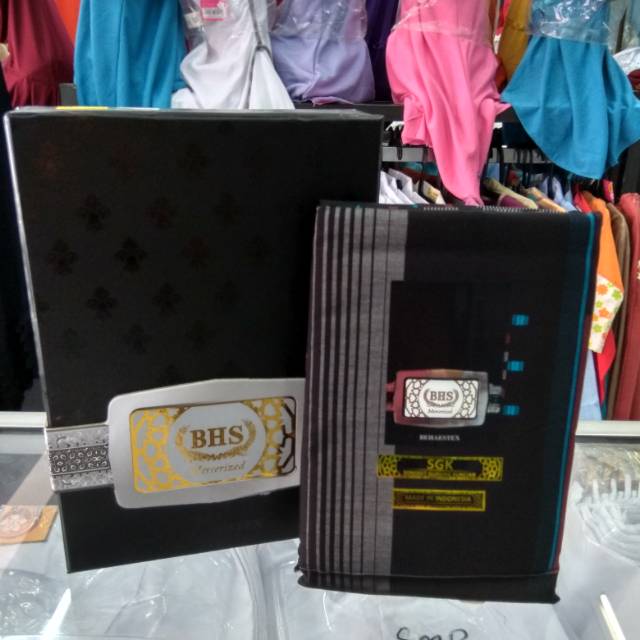 Sarung BHS SGK Hitam