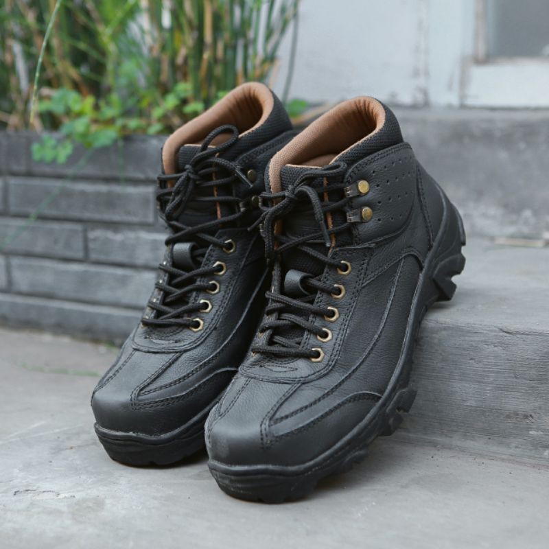 Safety Boots Country  Kulit Asli