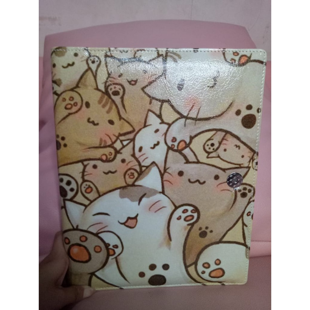

Binder Motif Kucing 26 Ring Kulit Sintetis