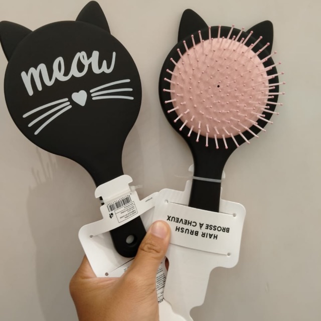 MINISO HAIR BRUSH