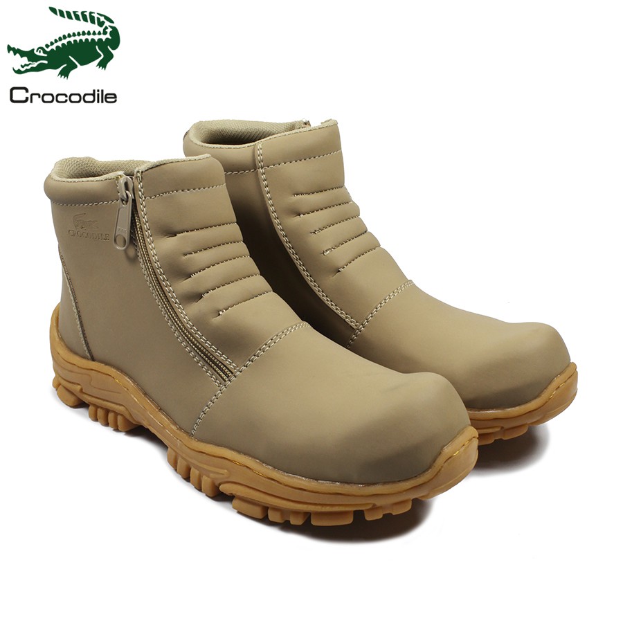 sepatu pria crocodile strut zipper krem safety boots tracking touring hiking bikers