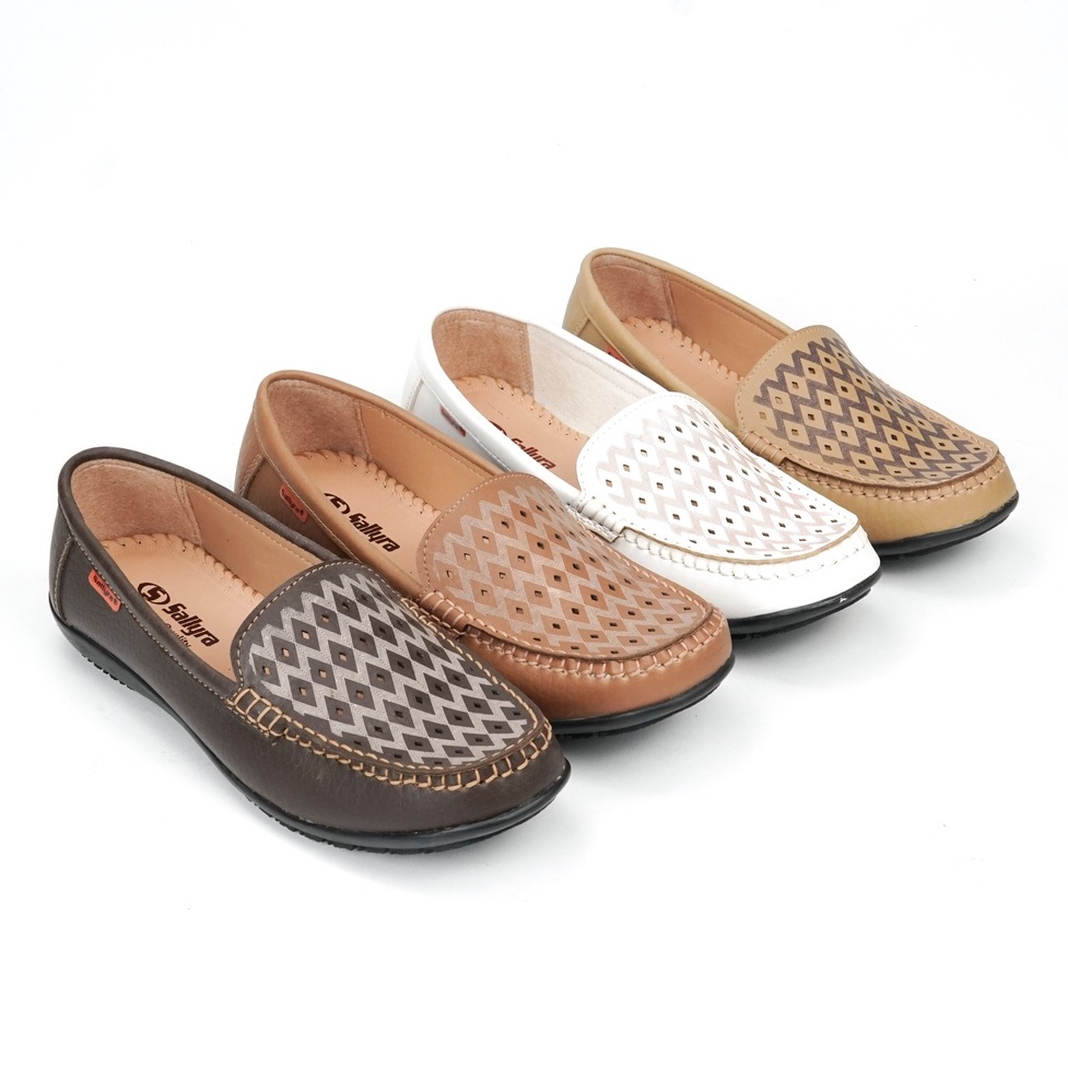 Sepatu Slip On Flat Wanita - Juliet 06