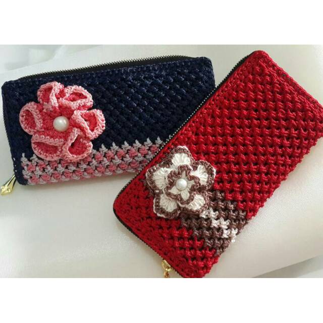 Paket souvenir dompet rajut