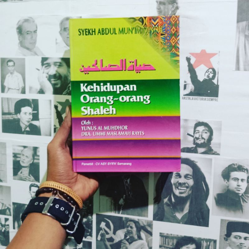 Kehidupan Orang-orang Shaleh by Syeikh Abdul Mun'im Qindil