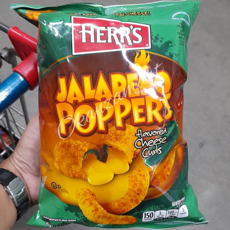 

Herr's Herrs Jalapeno Poppers Cheese Curls 198gr