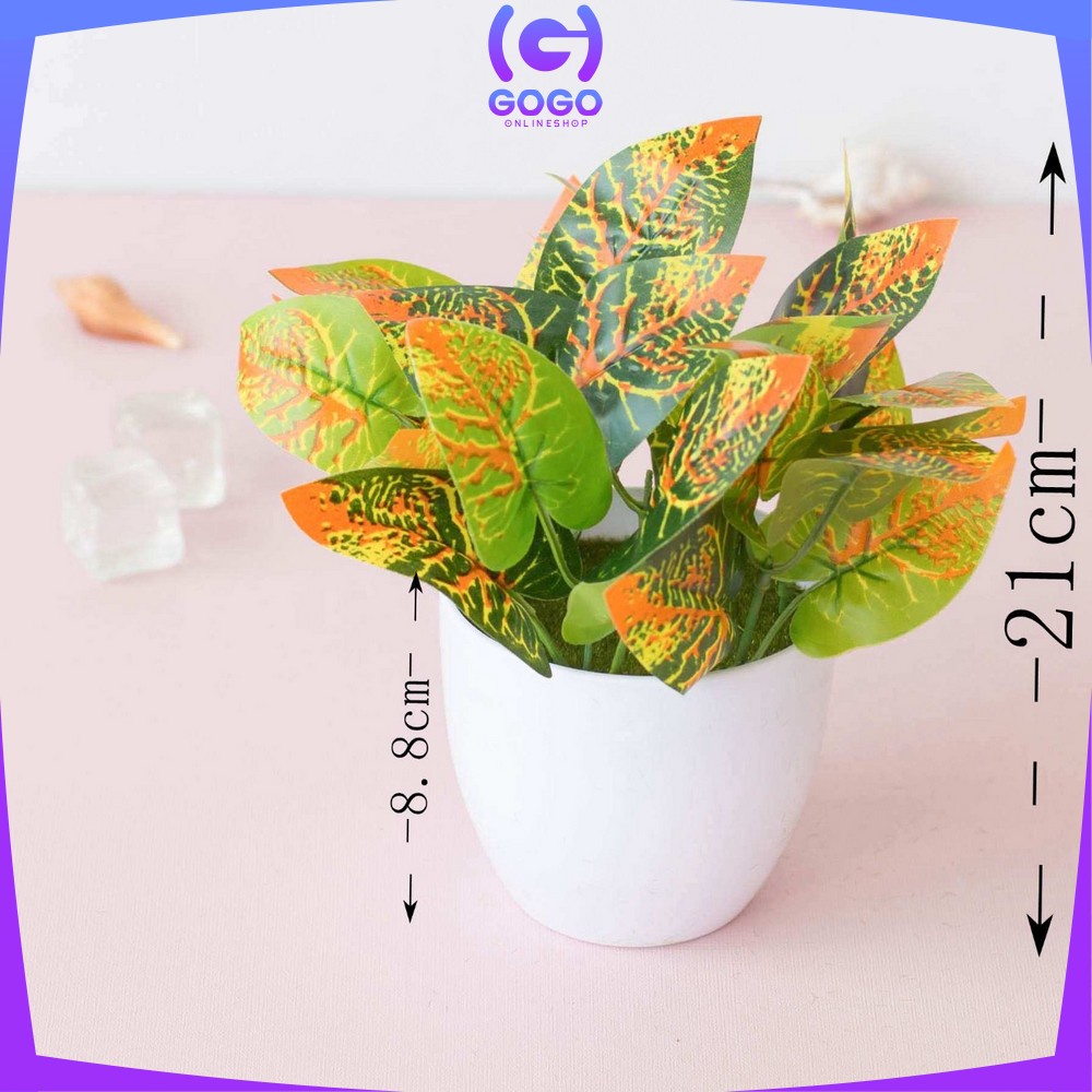 GOGO-C163 Ornamen Pot Tanaman Daun Plastik Hiasan Dekorasi Rumah Monstera Plastik Artificial Plant