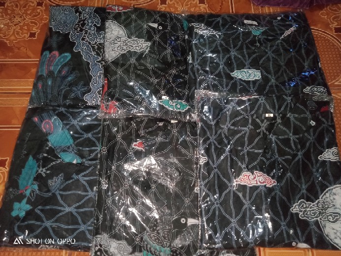 Batik Couple Keluarga Sania Ruffle Ori Ndoro Jowi Dnt Motif Mega Mendung Abu