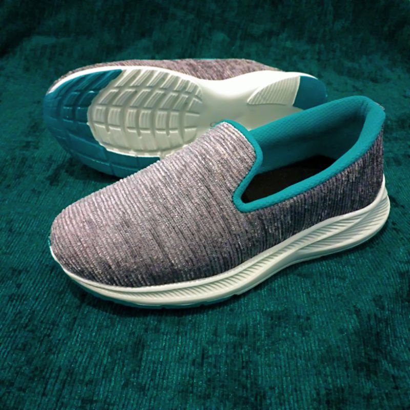 SEPATU FASHION WANITA SLIP ON RAJUT//SNEAKERS SLIP ON WANITA CASUAL