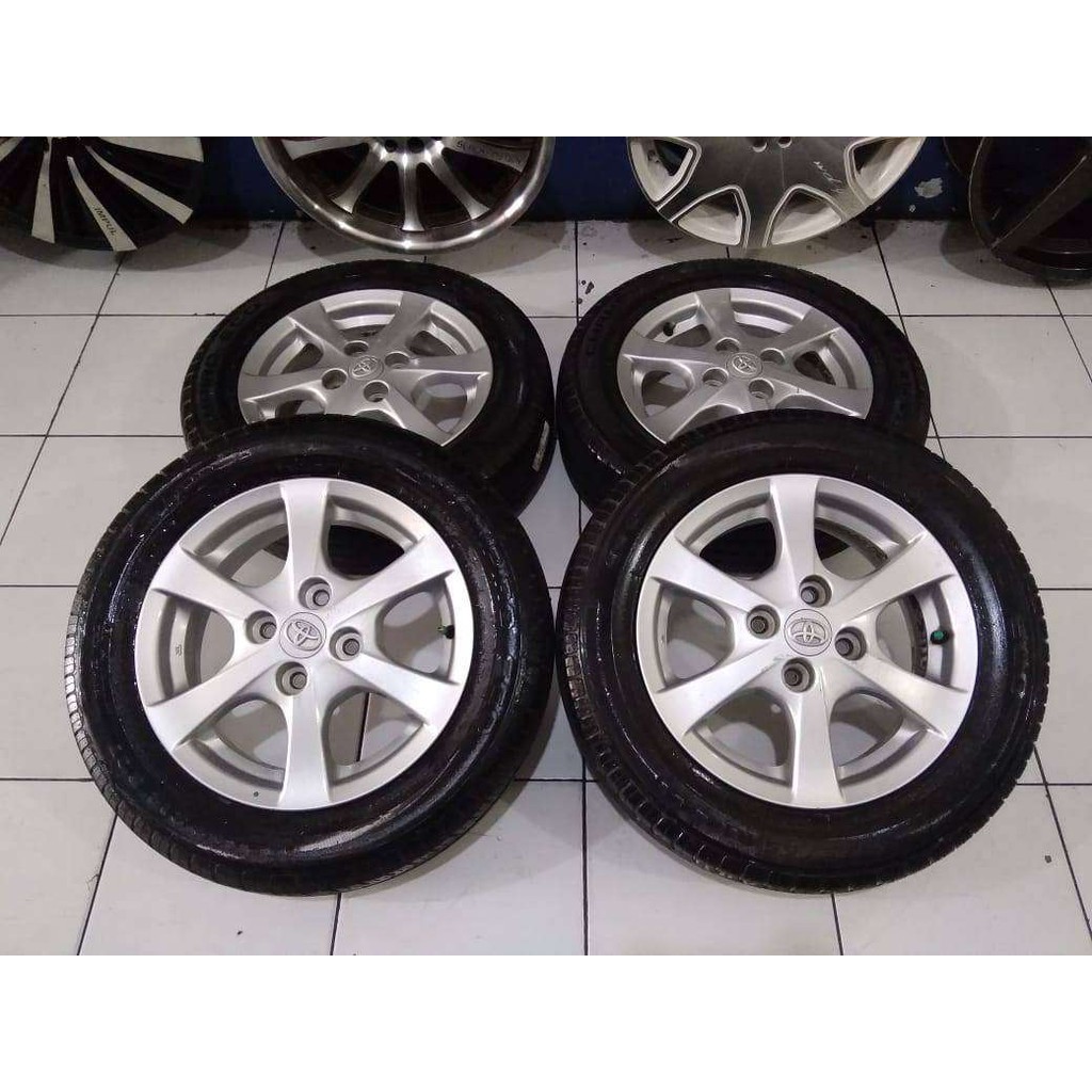 velg mobil bekas untuk mobil daihatsu ayla ring 14 plus ban