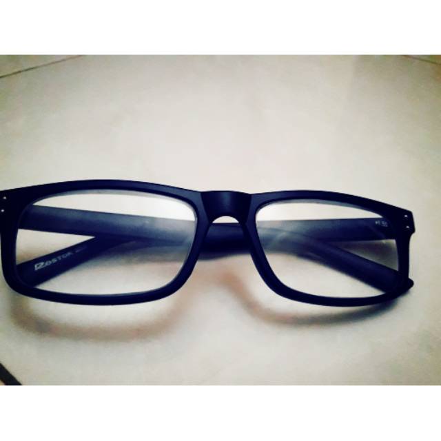 Kacamata plus +1.50