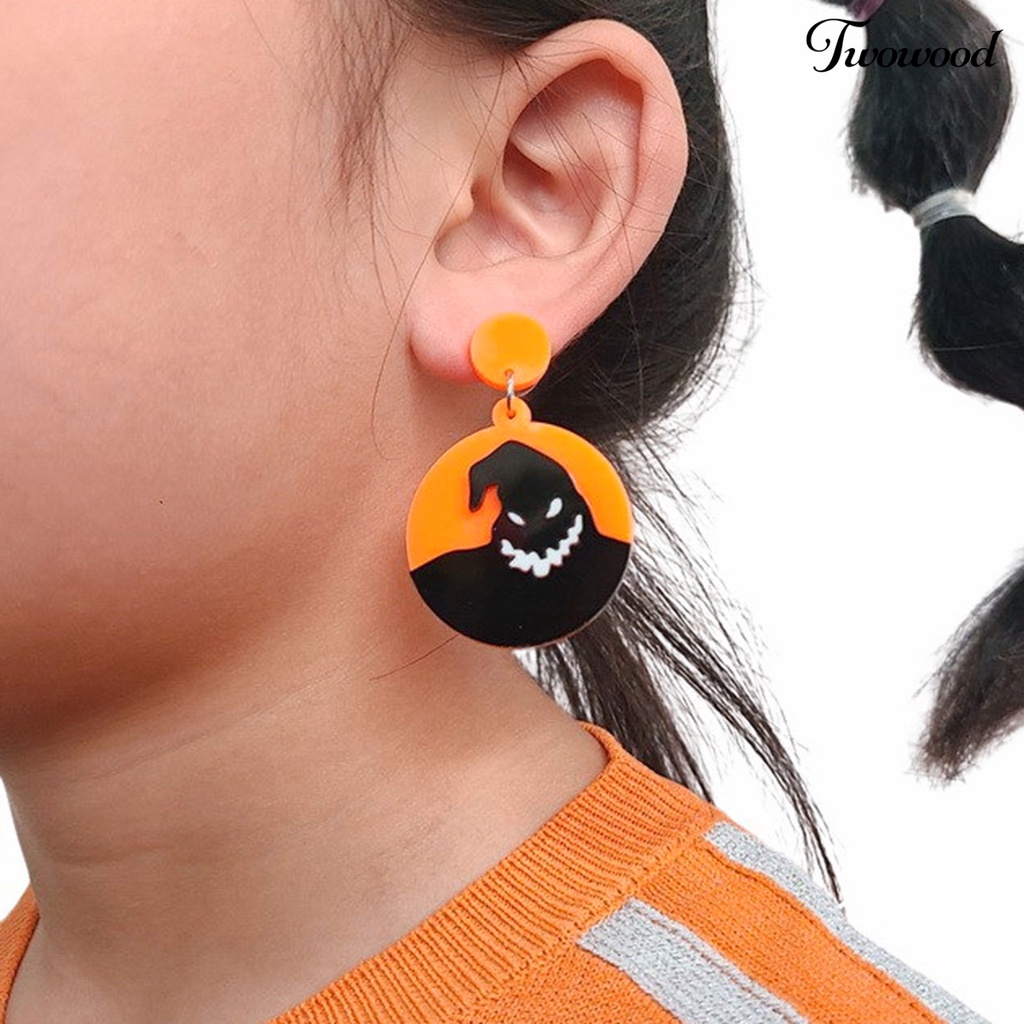 1 Pasang Anting Bentuk Bulat Motif Hantu Halloween Bahan Akrilik Gaya Punk Untuk Pesta