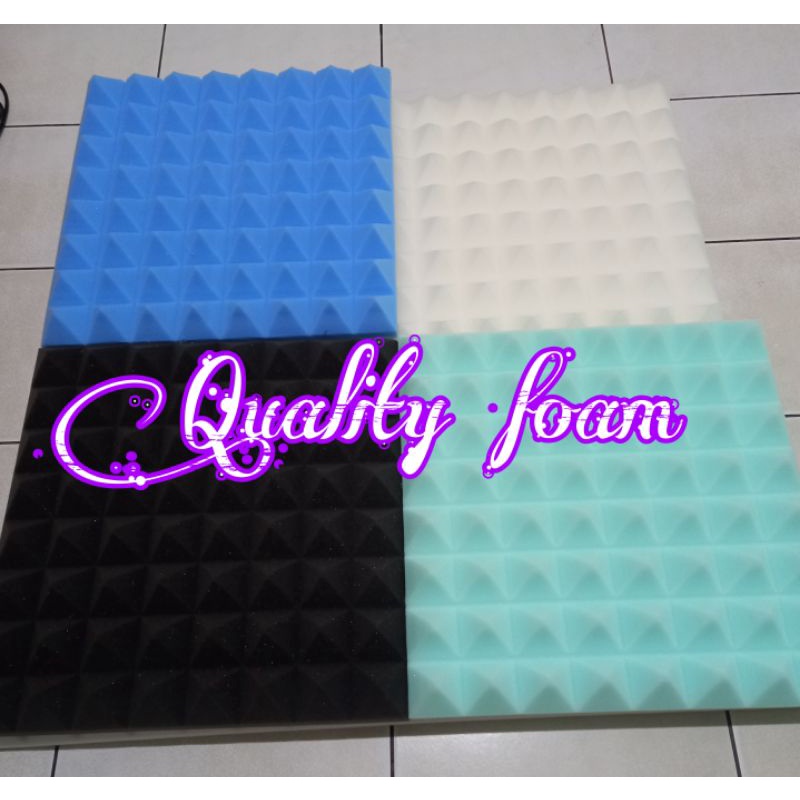 Busa peredam suara ruangan Acoustic pyramid ukuran 50×50×6cm